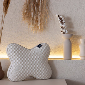 Collora Butterfly Kissen