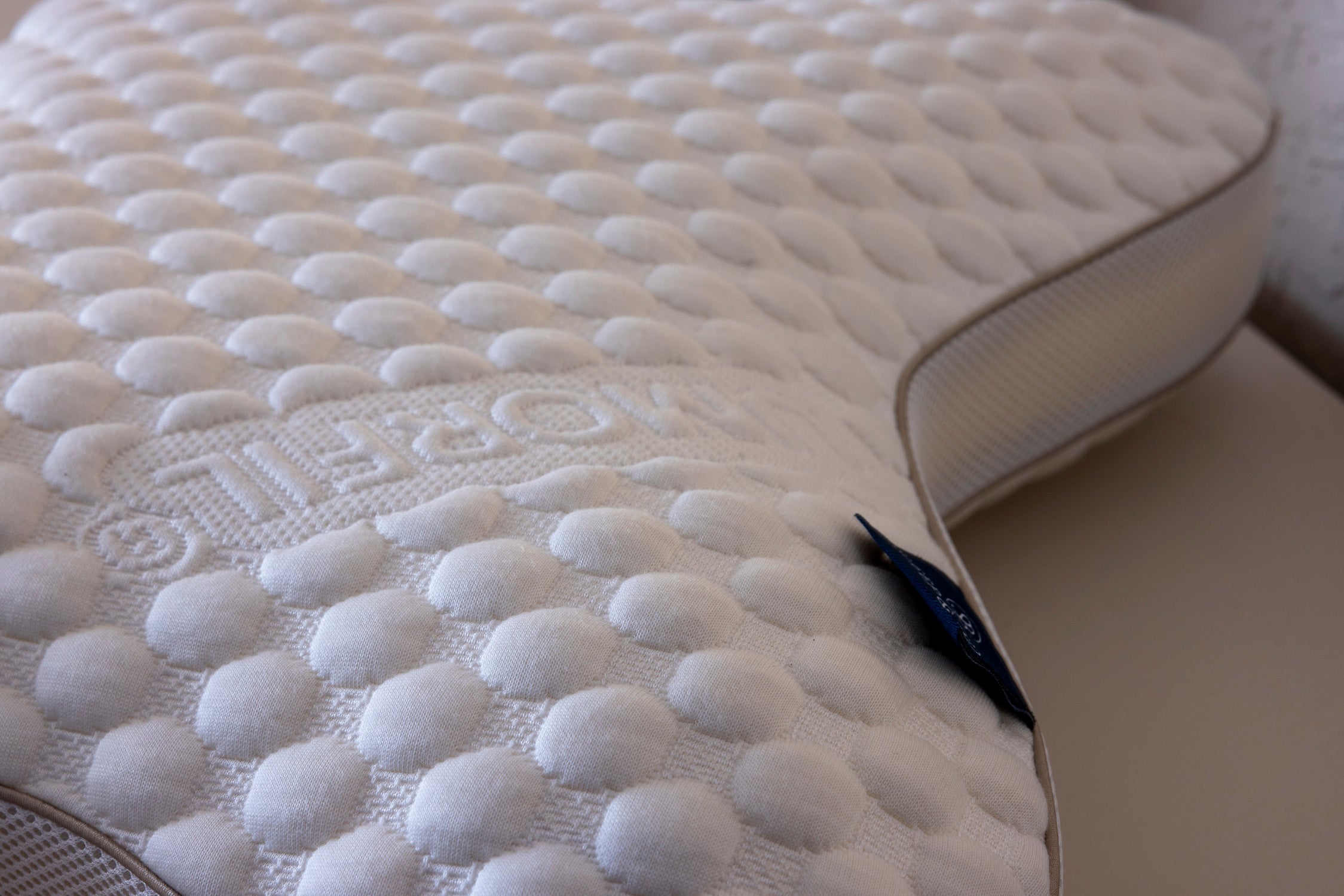 Collora Butterfly Kissen